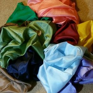 NWOT▪9 ASST'D SILK SCARVES
